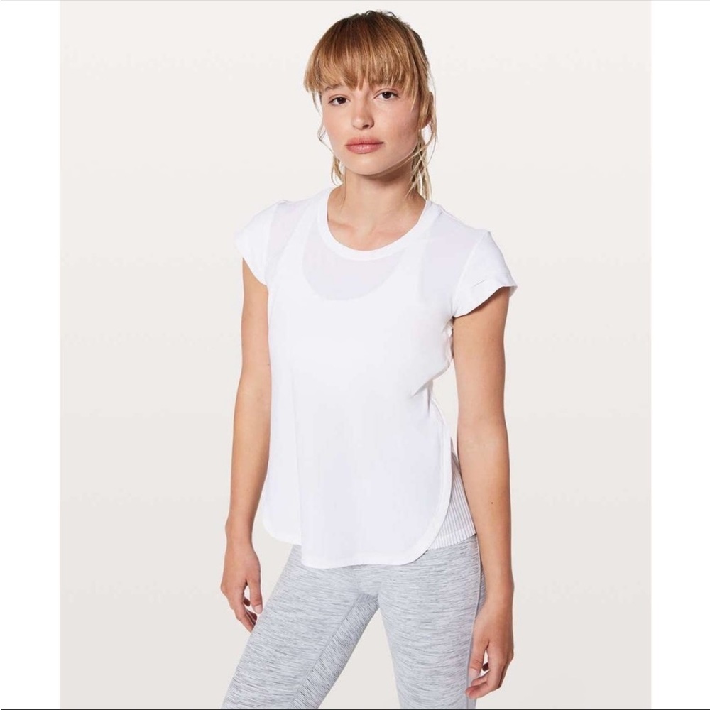 LULULEMON Just Pleat It Short Sleeve White